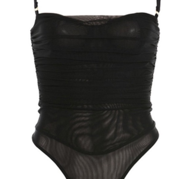 ❌SOLD❌House of CB Pearl Bodysuit - Picture 3 of 13